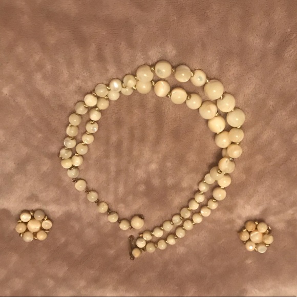 ➡️Vintage‼️➡️KRAMER WWII Necklace - Picture 8 of 8